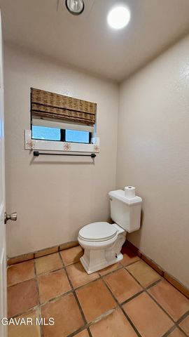 2342 W Avenue N, Palmdale, CA 93551