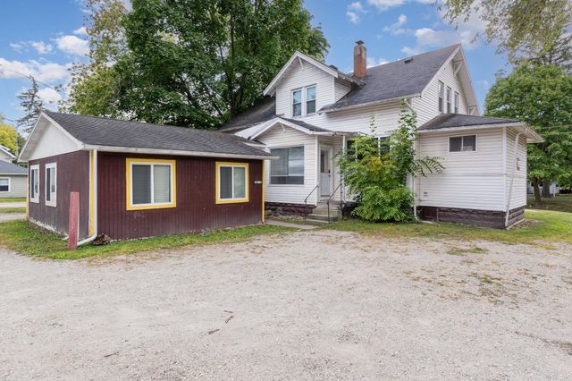 805 S Douglas Drive, Mount Pleasant, MI 48858