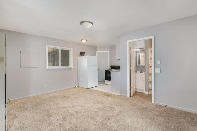 805 S Douglas Drive, Mount Pleasant, MI 48858