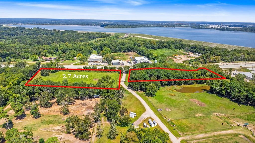 TBD Fm 1097 Road W, Willis, TX 77318