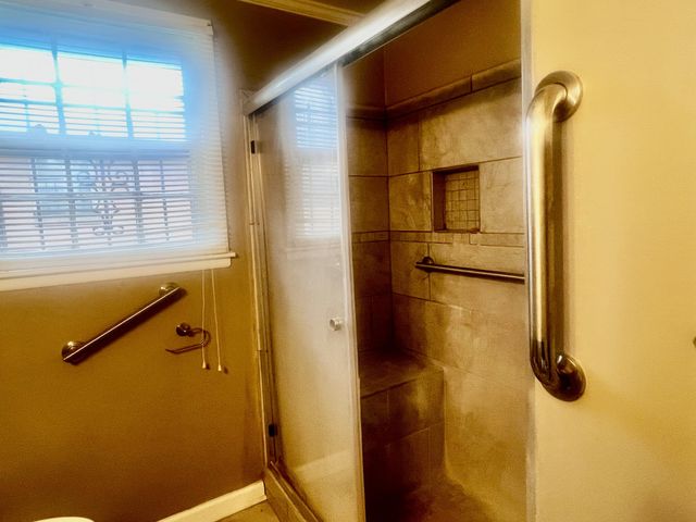 1202 Walsh St, Nashville, TN 37208
