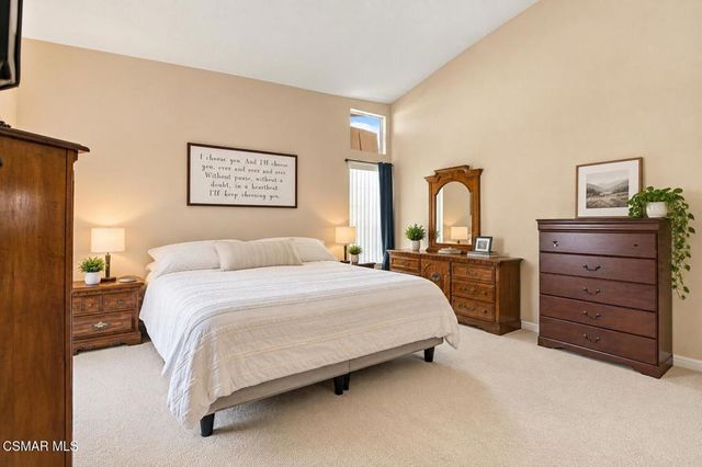 330 Country Club Drive A, Simi Valley, CA 93065