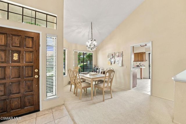 330 Country Club Drive A, Simi Valley, CA 93065