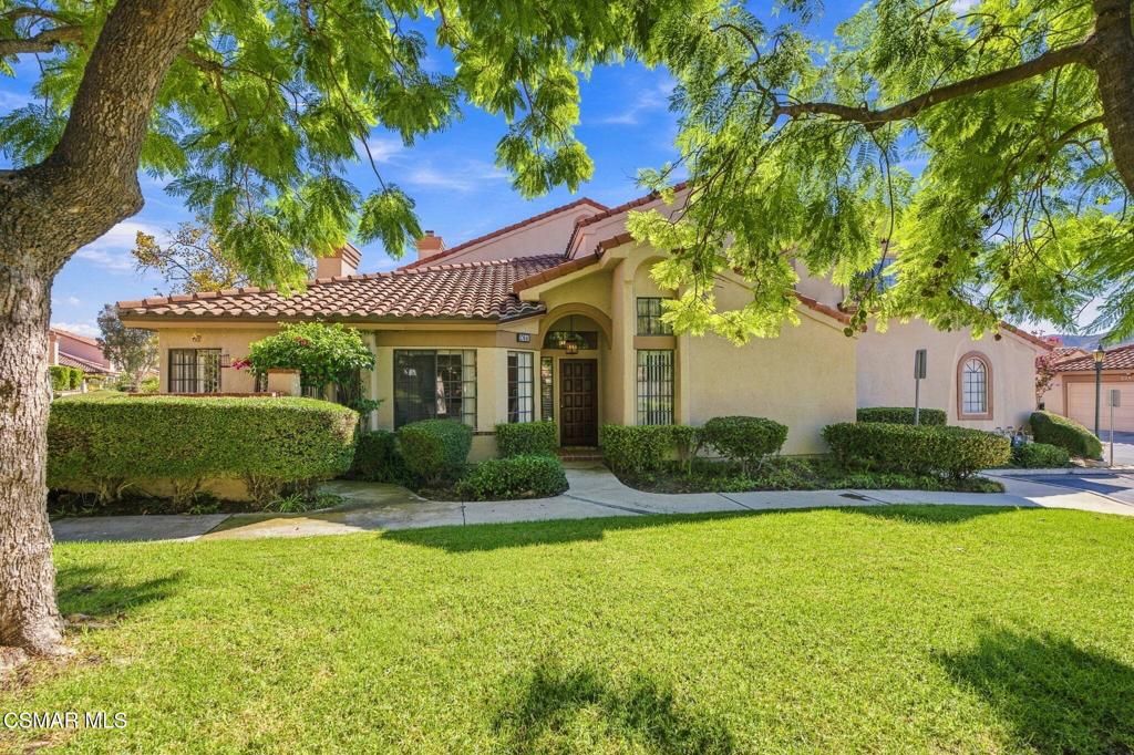 330 Country Club Drive A, Simi Valley, CA 93065