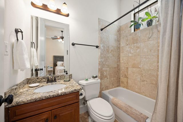 821 Lester Street, Houston, TX 77007