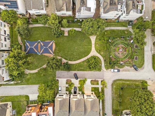 821 Lester Street, Houston, TX 77007