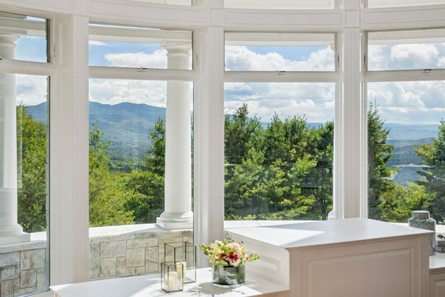 189 Upper Springs Road, Stowe, VT 05672