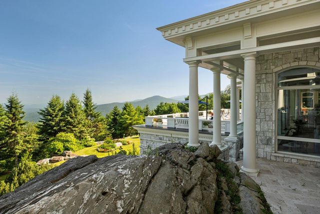 189 Upper Springs Road, Stowe, VT 05672