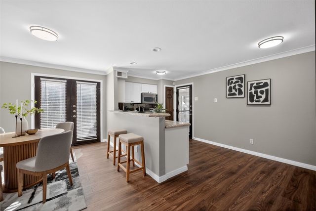 10109 Regal Park Lane 117, Dallas, TX 75230