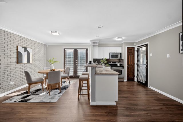 10109 Regal Park Lane 117, Dallas, TX 75230