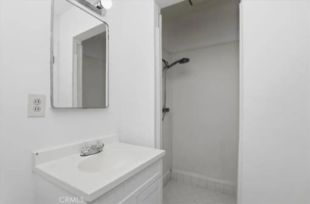 7471 Dunkirk, Highland, CA 92346