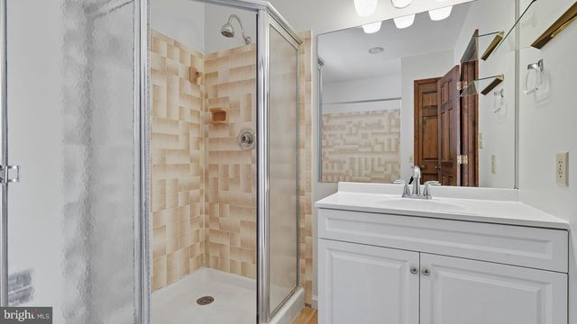2425 HARPOON DR, Stafford, VA 22554