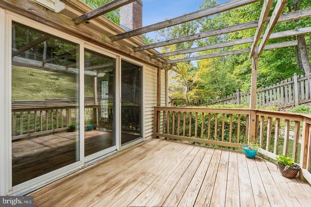 2425 HARPOON DR, Stafford, VA 22554