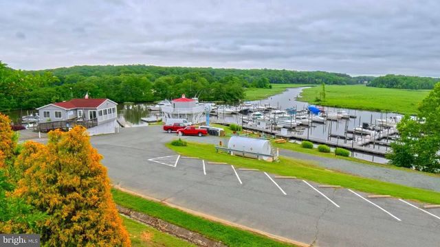 2425 HARPOON DR, Stafford, VA 22554
