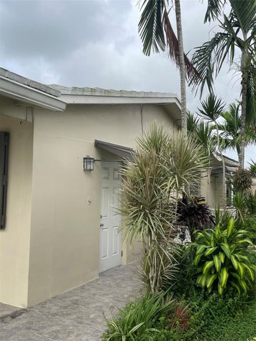 4401 NW 43 Avenue, Tamarac, FL 33319