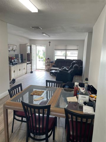 4401 NW 43 Avenue, Tamarac, FL 33319