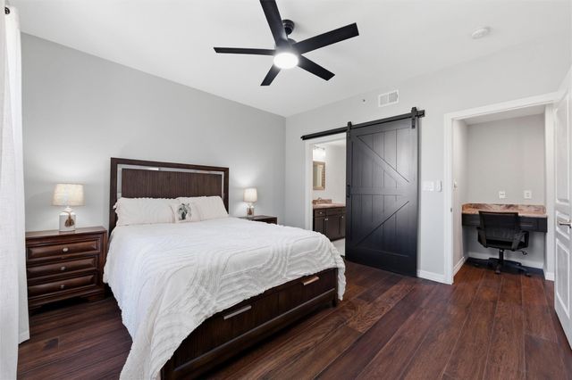 330 Las Colinas Boulevard E 236, Irving, TX 75039