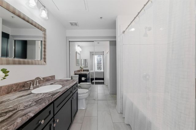 330 Las Colinas Boulevard E 236, Irving, TX 75039