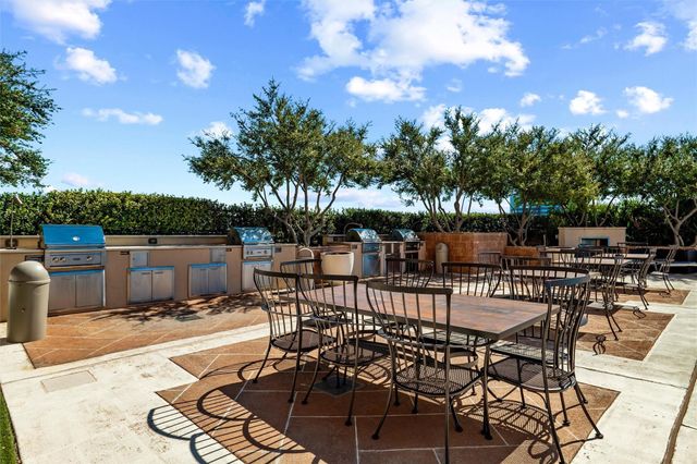 330 Las Colinas Boulevard E 236, Irving, TX 75039