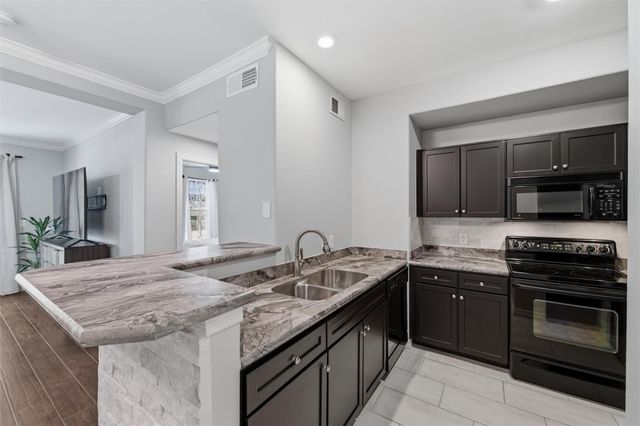 330 Las Colinas Boulevard E 236, Irving, TX 75039