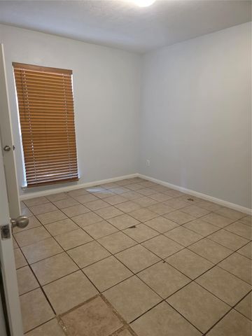 311 Burris Park Drive, Spring, TX 77373