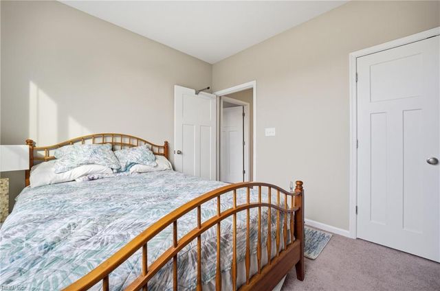 403 Kathy Ann WAY W, Carrollton, VA 23314