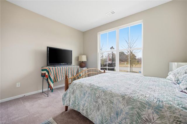 403 Kathy Ann WAY W, Carrollton, VA 23314