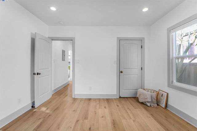 2700 26Th Ave, Oakland, CA 94601