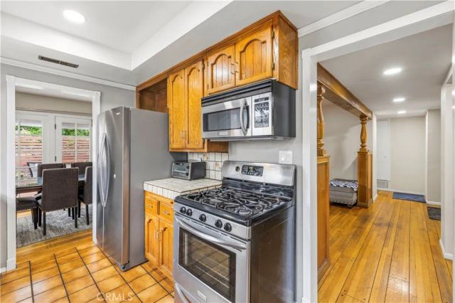 8511 Canterbury, Sun Valley, CA 91352