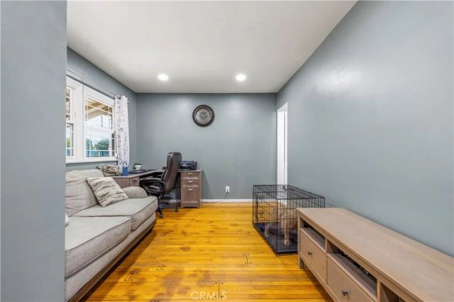 8511 Canterbury, Sun Valley, CA 91352