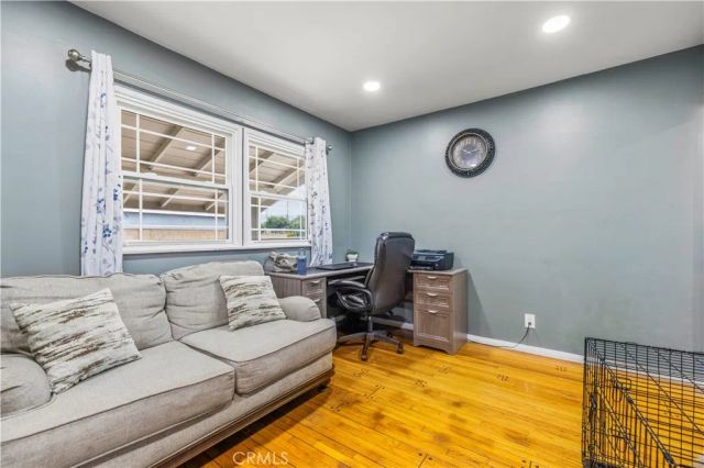 8511 Canterbury, Sun Valley, CA 91352