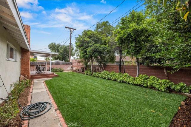 8511 Canterbury, Sun Valley, CA 91352
