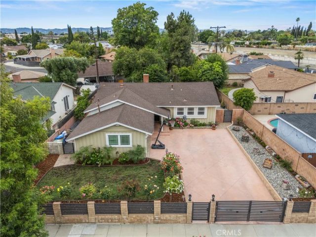 8511 Canterbury, Sun Valley, CA 91352