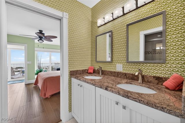 431 Bella Vista WAY E, Sanibel, FL 33957