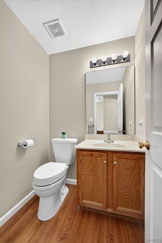 2052 Peine Forest Drive, Wentzville, MO 63385