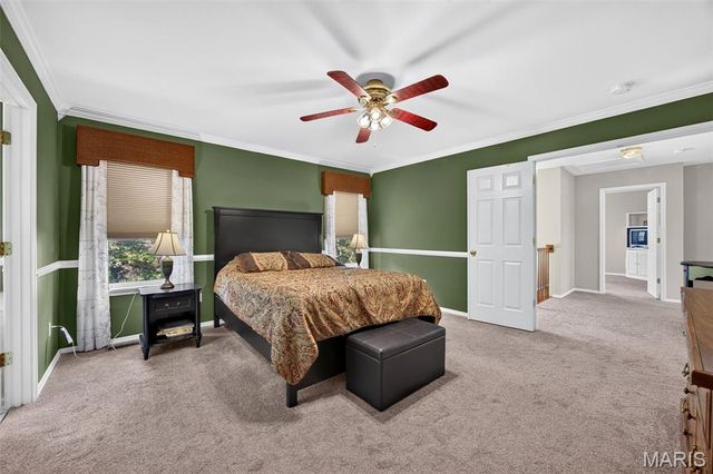 2052 Peine Forest Drive, Wentzville, MO 63385