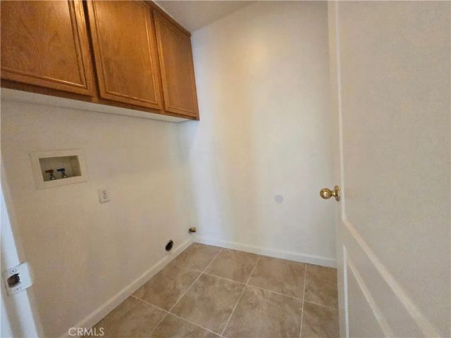 481 N Pinewood, Upland, CA 91786