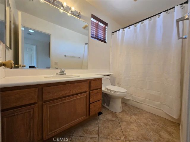 481 N Pinewood, Upland, CA 91786