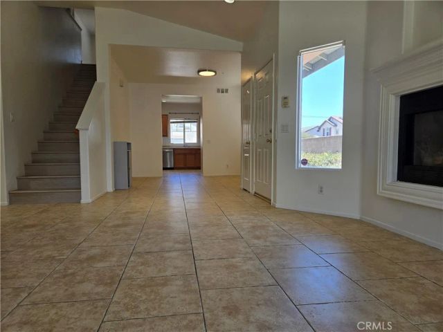 481 N Pinewood, Upland, CA 91786