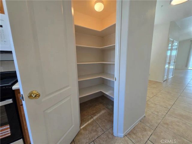 481 N Pinewood, Upland, CA 91786