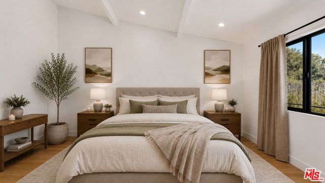 3873 Royal Woods Drive, Sherman Oaks, CA 91403