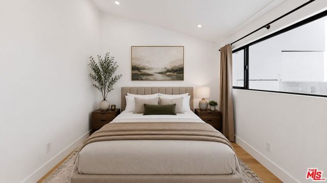 3873 Royal Woods Drive, Sherman Oaks, CA 91403