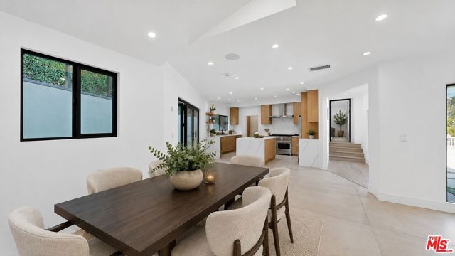 3873 Royal Woods Drive, Sherman Oaks, CA 91403