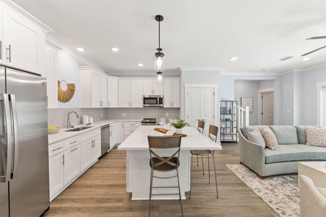 100 Beach Drive Unit 7, Destin, FL 32541