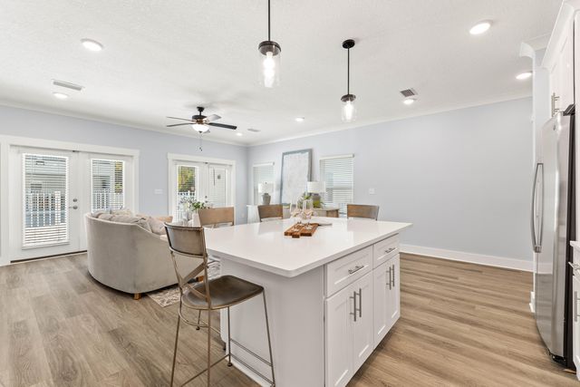 100 Beach Drive Unit 7, Destin, FL 32541