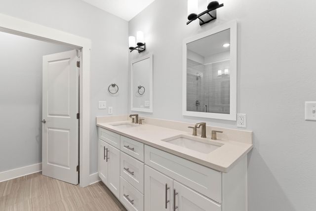 100 Beach Drive Unit 7, Destin, FL 32541