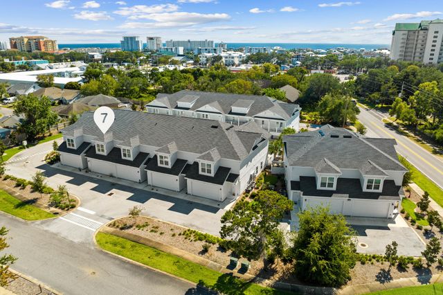100 Beach Drive Unit 7, Destin, FL 32541