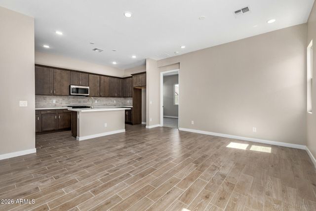 5579 N 205TH Lane, Buckeye, AZ 85396