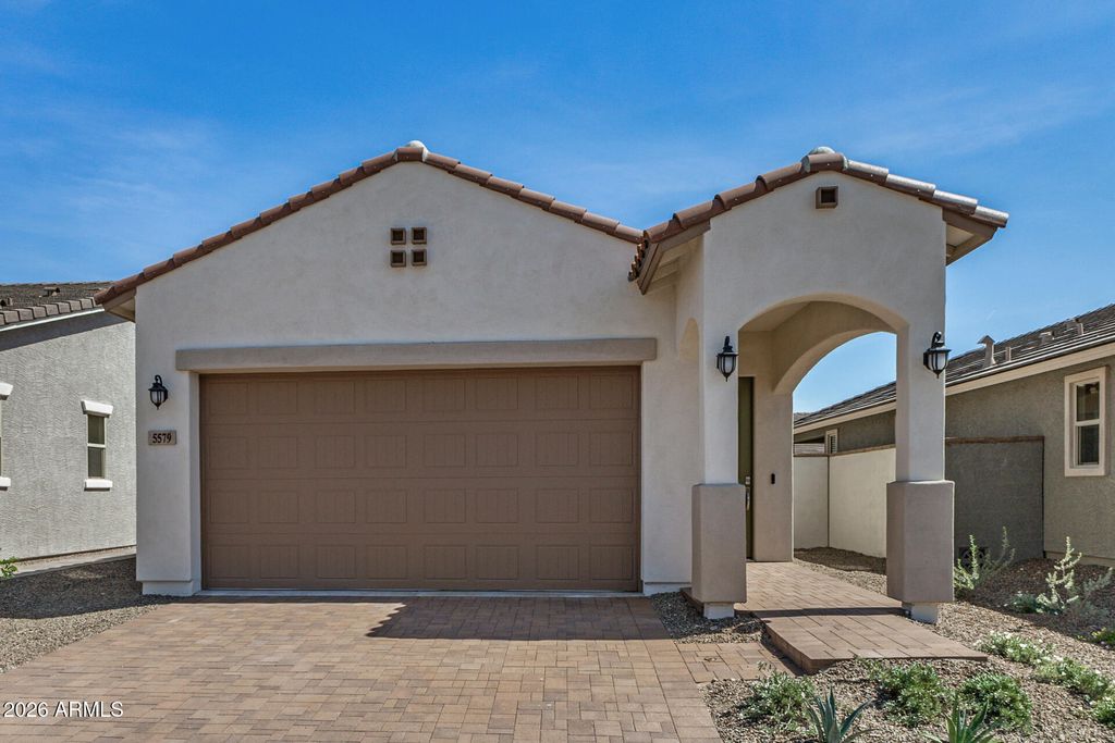5579 N 205TH Lane, Buckeye, AZ 85396 — photo 4