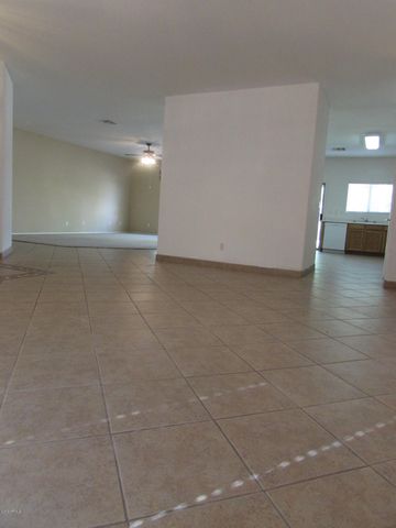 1042 E Canyon Way, Chandler, AZ 85249
